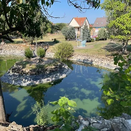Lakepark Garden With Swimming Pool & Park *