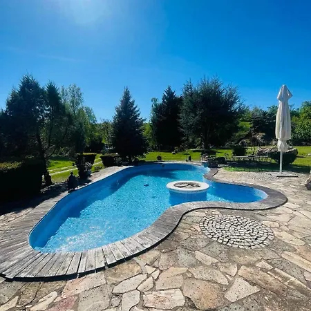 Lakepark Garden With Swimming Pool & Park *