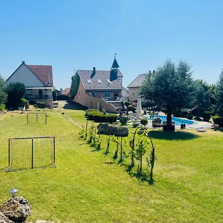 Lakepark Garden With Swimming Pool & Park Apartament