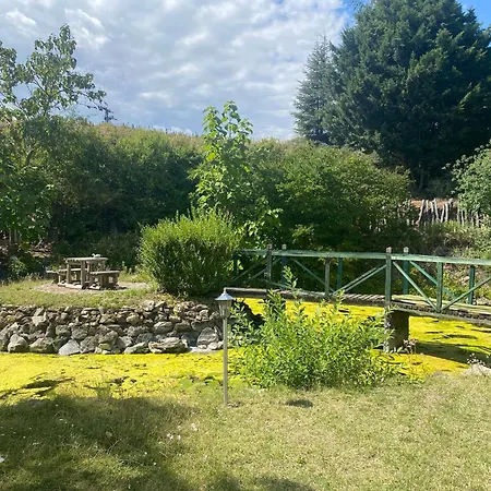 Lakepark Garden With Swimming Pool & Park דירה *