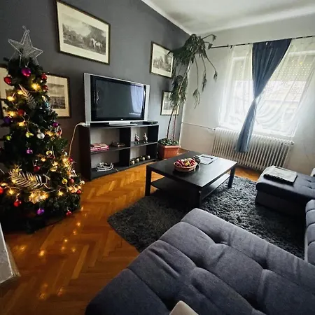 Apartmán Lakepark Garden With Swimming Pool & Park *