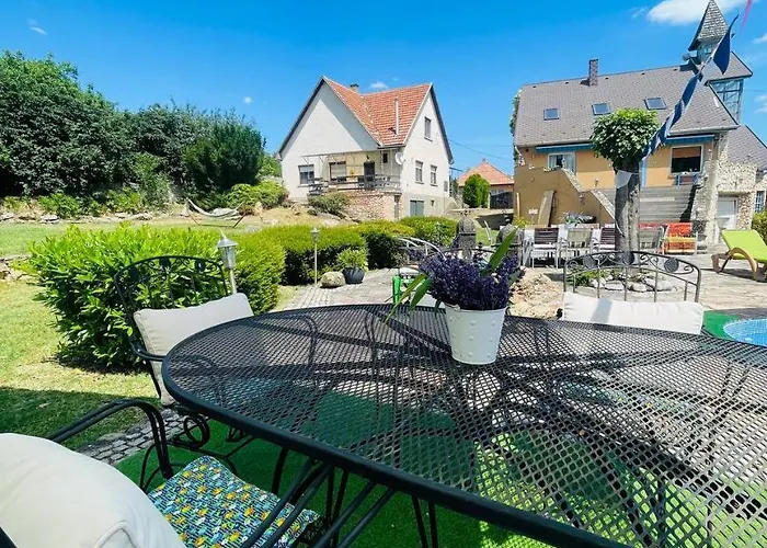 Appartement Lakepark Garden With Swimming Pool & Park