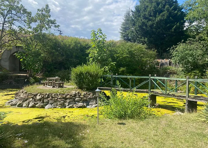 Lakepark Garden With Swimming Pool & Park Daire *