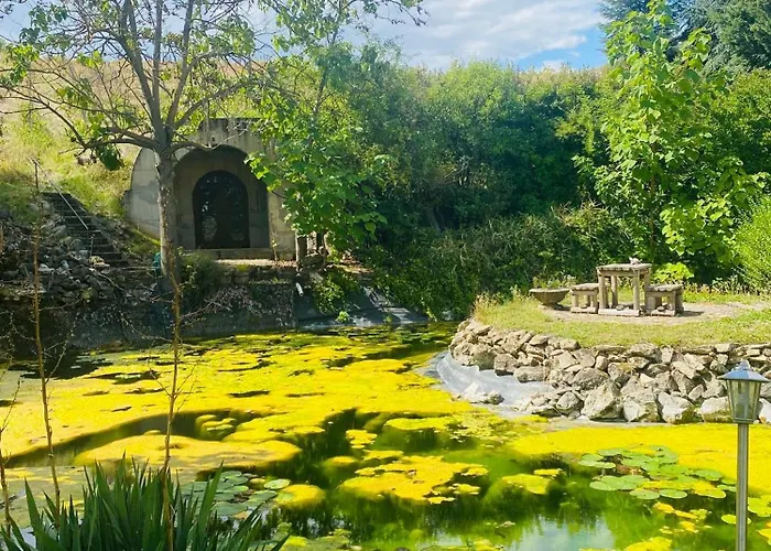 Lakepark Garden With Swimming Pool & Park Appartement Bekecs
