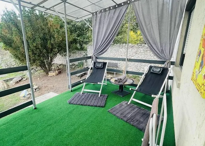 Lakepark Garden With Swimming Pool & Park *